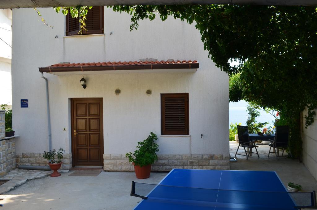 Holiday Villa In Omiš Εξωτερικό φωτογραφία